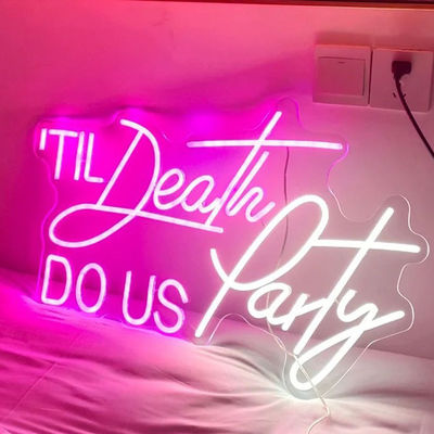 Façon d'installation de la vis murale Flexible RGB Neon Strip Light avec une lumière au néon personnalisée