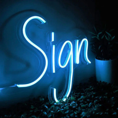 Façon d'installation de la vis murale Flexible RGB Neon Strip Light avec une lumière au néon personnalisée