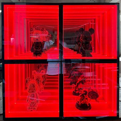 2024 Armoire d'affichage à miroir infini à haute luminosité LED