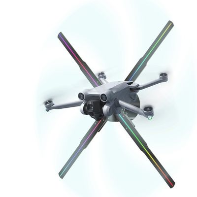 Temps de réponse de 24 heures Projetteur d'hologramme LED intérieur pour ventilateur holographique 3D