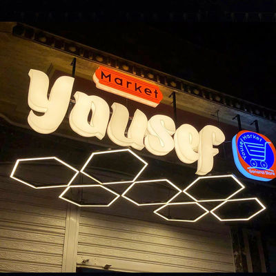 L'acrylique LED bande en acier inoxydable caractères lumineux pour les panneaux d'affichage extérieurs