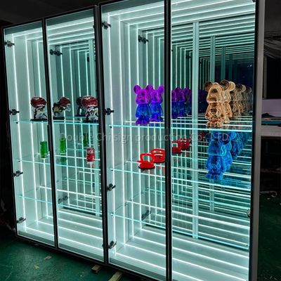 Superbement conçu Cabinet d'affichage de miroir d'abîme lumineux infini avec taille personnalisée