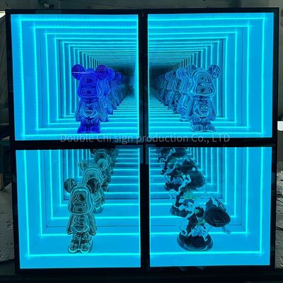 Étui d'affichage de miroir magique de magasin de détail avec épaisseur personnalisée et luminaire LED