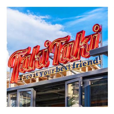 Tableau publicitaire numérique de restaurant avec lumière LED haute luminosité et logo personnalisé