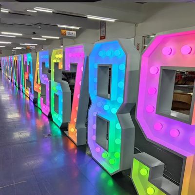 Appareils électroniques électroniques à courant continu