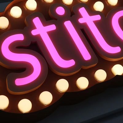Signes de lettres de l'alphabet LED personnalisés à double face éclairés pour l'affichage extérieur intérieur