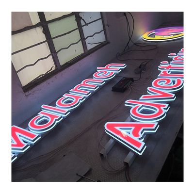 Vente de caractères lumineux lumineux en plastique LED Sign Channel Letter avec taille personnalisée