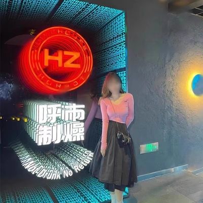 Logo de miroir 3D en intérieur en acrylique LED décoration en acier inoxydable